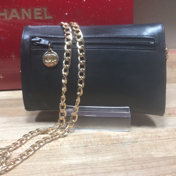 Chanel medium clutch wallet w 24k gold plated hardware w added non branded chain - Picture 3 of 10